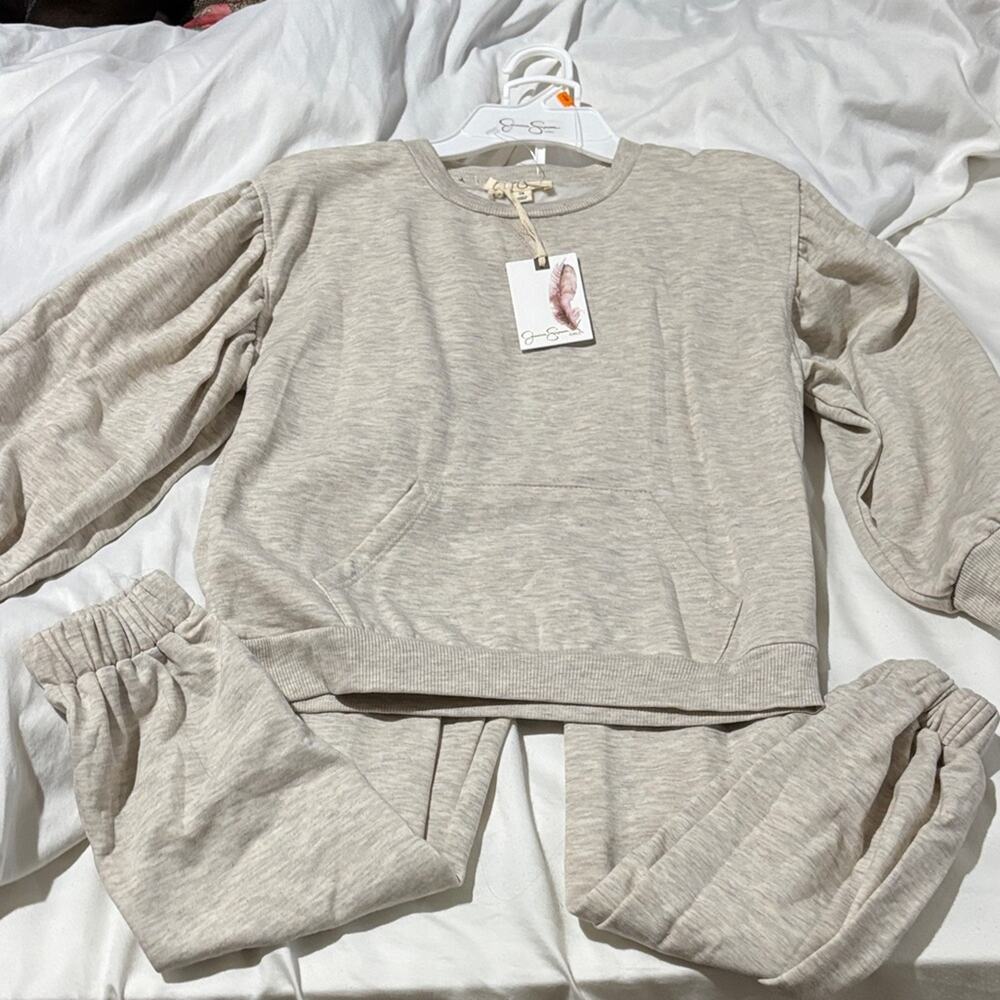 Jessica Simpson 7/8 Stylish Beige oatmeal sweatsuit track suit jogger pants nwt